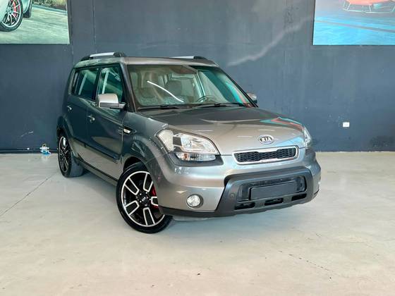 KIA SOUL 1.6 U.124 16V FLEX 4P AUTOMÁTICO KIA SOUL 1.6 U.124 16V FLEX 4P AUTOMÁTICO